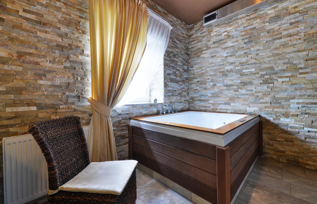 Hotel Richtr Frýdek-Místek المظهر الخارجي الصورة