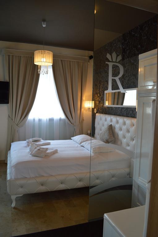 Hotel Richtr Frýdek-Místek الغرفة الصورة
